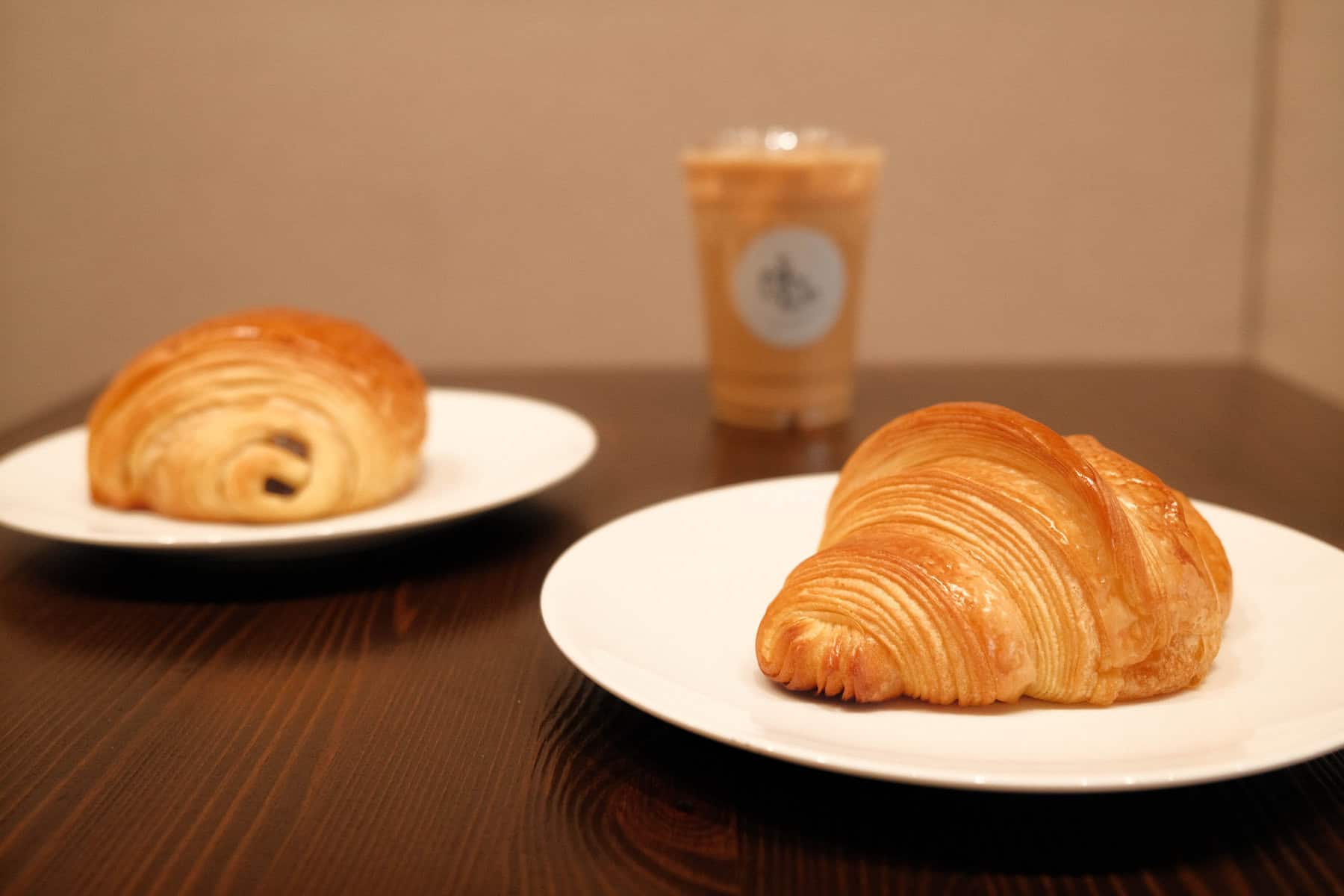 法式可頌和拿鐵